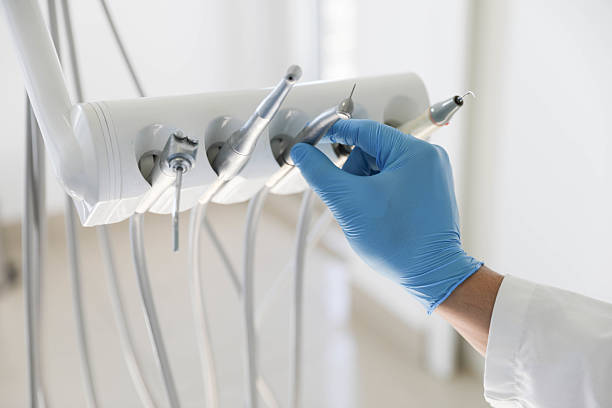 Professional Emergency Dentist technician working in Brookhaven, MS